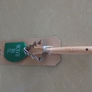Rae Dunn silicone spatula with cookie cutter